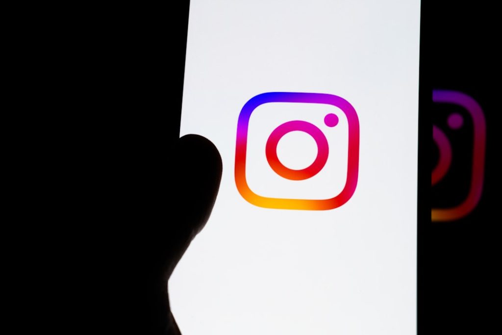 laden sie instagram stories einfach und schnell herunter. speichern sie ihre lieblingsmomente direkt auf ihrem gerät mit unserem benutzerfreundlichen download-tool.